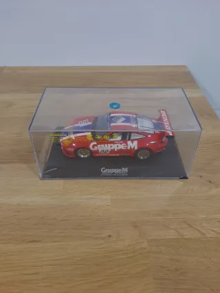 Superslot Scalextric Porsche 911 GT3R Gruppe M con