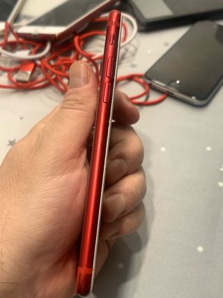 iPhone 7 128GB Rojo + funda.