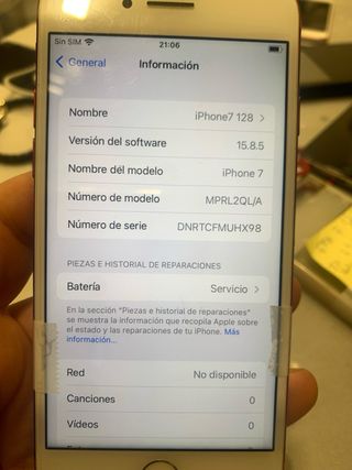 iPhone 7 128GB Rojo + funda.