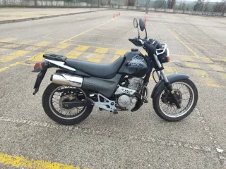 Honda SLR 650 Moto