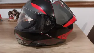 Casco de moto homologado