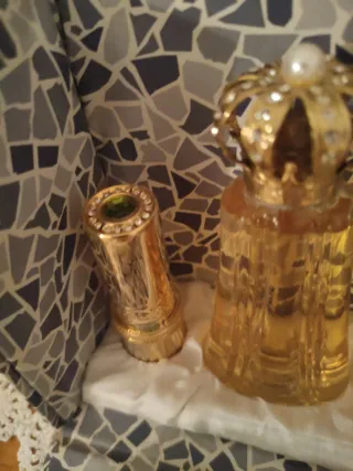 Elegante cofanetto Myrna Pons per profumi e cosmetici