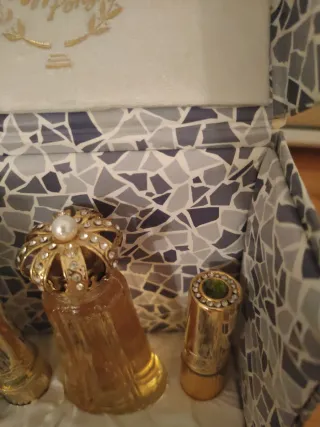 Elegante cofanetto Myrna Pons per profumi e cosmetici