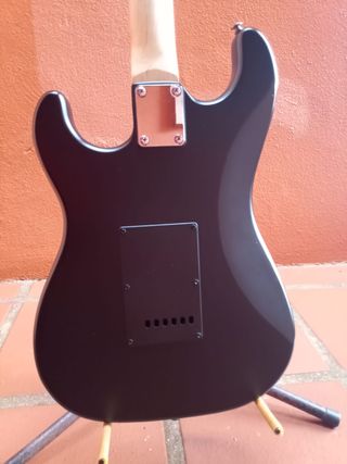 Guitarra Tenson HH Stratocaster modificada