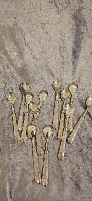 Juego 6 cucharas postre antiguas metal