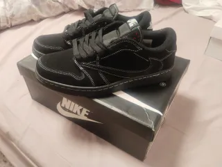 Nike Air Jordan 1 Travis Scott