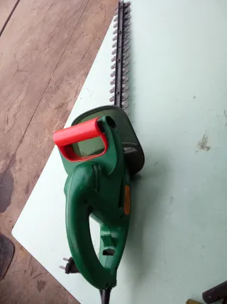 Cortasetos Black & Decker GT350 51cm