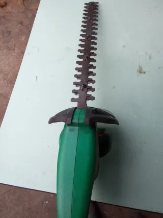 Cortasetos Black & Decker GT350 51cm