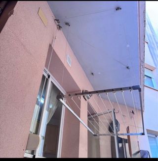 Tendedero de techo elevable