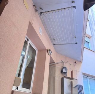 Tendedero de techo elevable