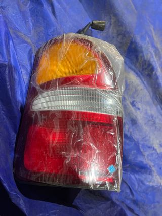 Piloto trasero Kia Pregio