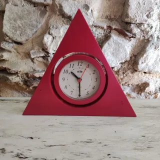 Orologio da tavolo rosso