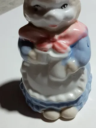 Figura Gata Porcelana Vintage Mandil