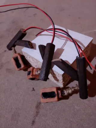 Farolillos de pared con escuadra y con LED llama