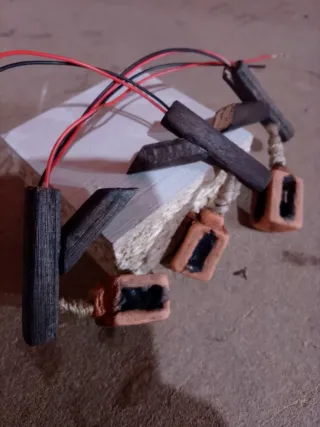 Farolillos de pared con escuadra y con LED llama