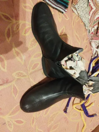 Botín Moros y Cristianos Negro