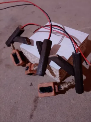 Farolillos de pared con escuadra y con LED llama