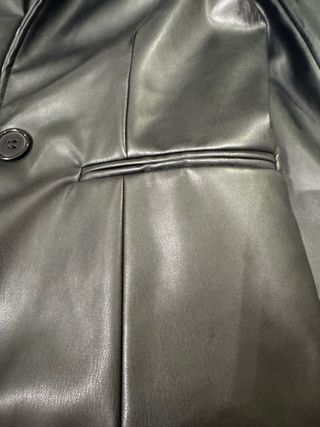 Americana polipiel negra ONLY nueva