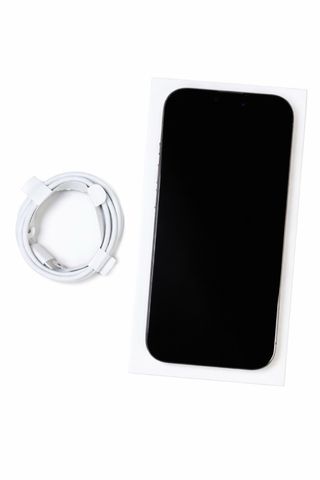 iPhone 16 Pro 1 TB Como Nuevo