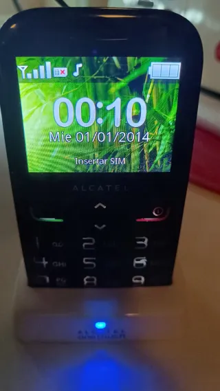 Móvil Alcatel Negro para Mayores