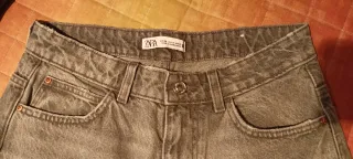 Pantalón vaquero Zara mujer Talla 38