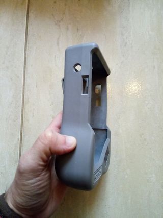 Funda Gris Konix para Game Boy