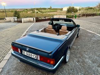 BMW e30 cabrio