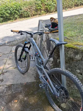 YT Capra 27.5 Talla L 2020