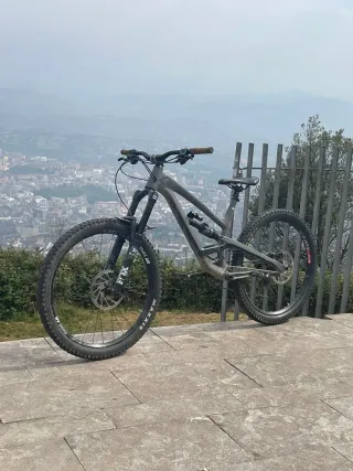 YT Capra 27.5 Talla L 2020