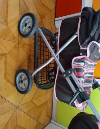 Carrito de muñecas