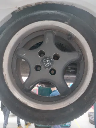 Llantas Melber 15" cinco radios.