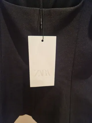 Top negro Zara peplum