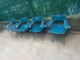 Tavolo e 4 Sedie Pieghevoli Quechua