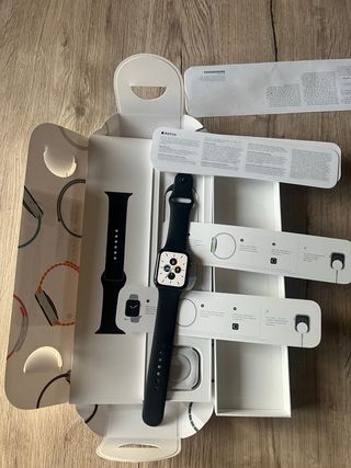 Apple Watch Serie 6 GPS Grigio Siderale