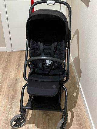 Silla de paseo Cybex Eezy Twist Negra
