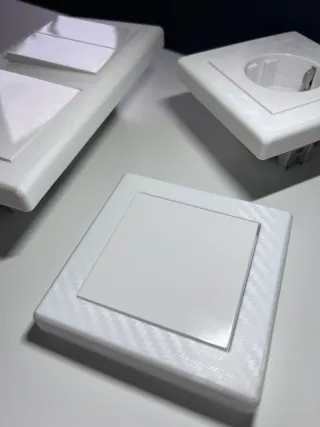 Gira System 55 - Marco de cubierta 1, 2 y 3 vías