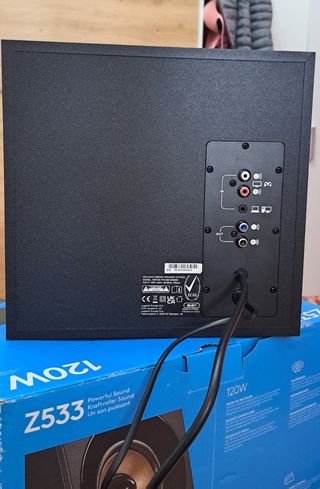 Altavoces Logitech z533 120w