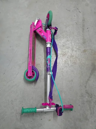 Patinete infantil rosa y morado