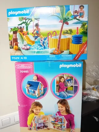 Playmobil Casa Muñecas y Piscina Jacuzzi precintad