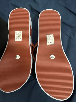 Chanclas Bimba y Lola Rayas Naranja y Blanco