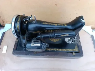 Máquina de coser Singer portátil con motor