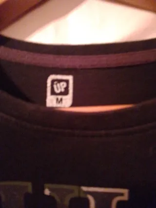 Camiseta camiseta de manga largamanga larga UP neg