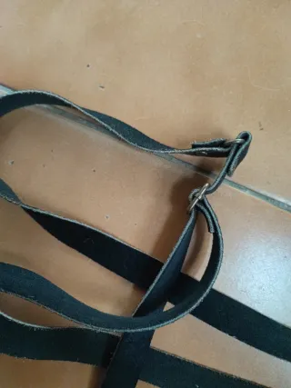 Bolso de ante con detalles étnicos