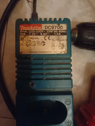 Taladro Makita 6270D + Batería y Cargador