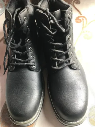 Botas hombre negras talla 42