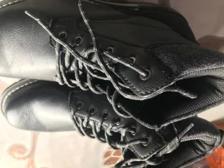 Botas hombre negras talla 42