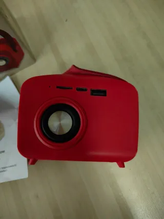 Mini cassa bluetooth vintage MNO rossa