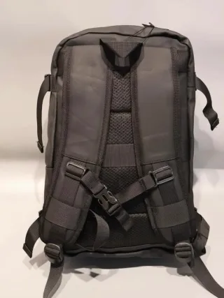 Mochila de equipaje de mano negra