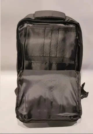 Mochila de equipaje de mano negra