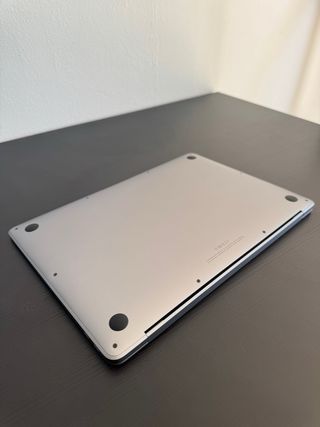 MacBook Air M1 8GB Plata